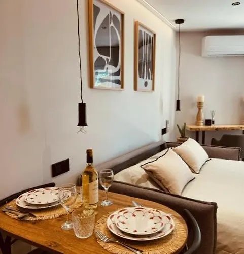 Cozy Close To Puerto Banus Daire Marbella