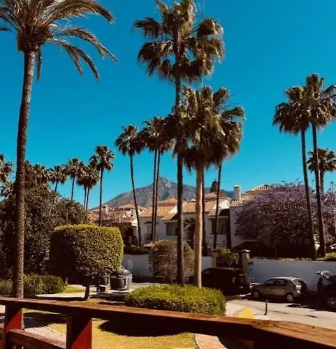 Daire Cozy Close To Puerto Banus Marbella