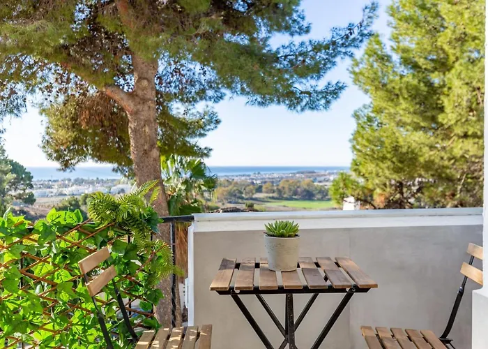 Cozy Close To Puerto Banus Daire